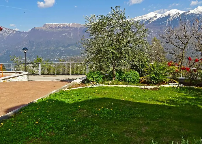 La Quiete 23 View By Gardadomusmea Appartamento